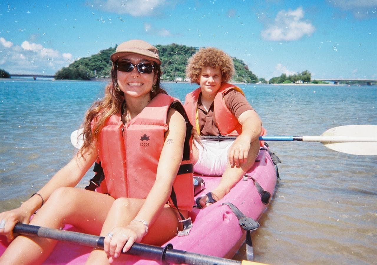 Couple kayaking on tour in Okinawa